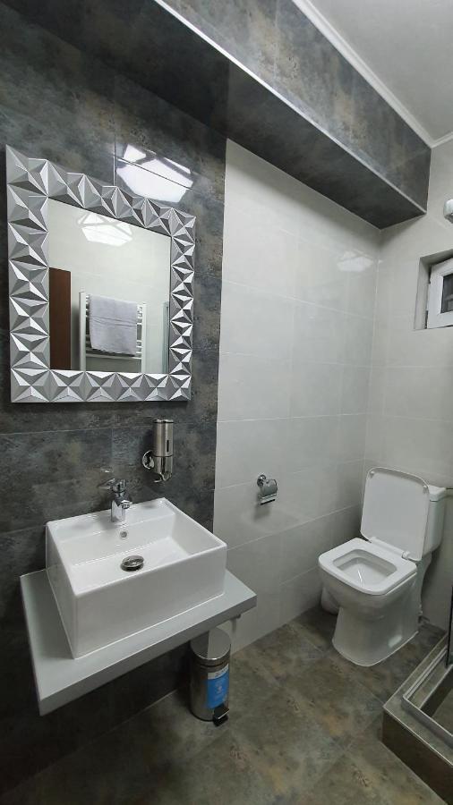 Spital Fundeni Apartment