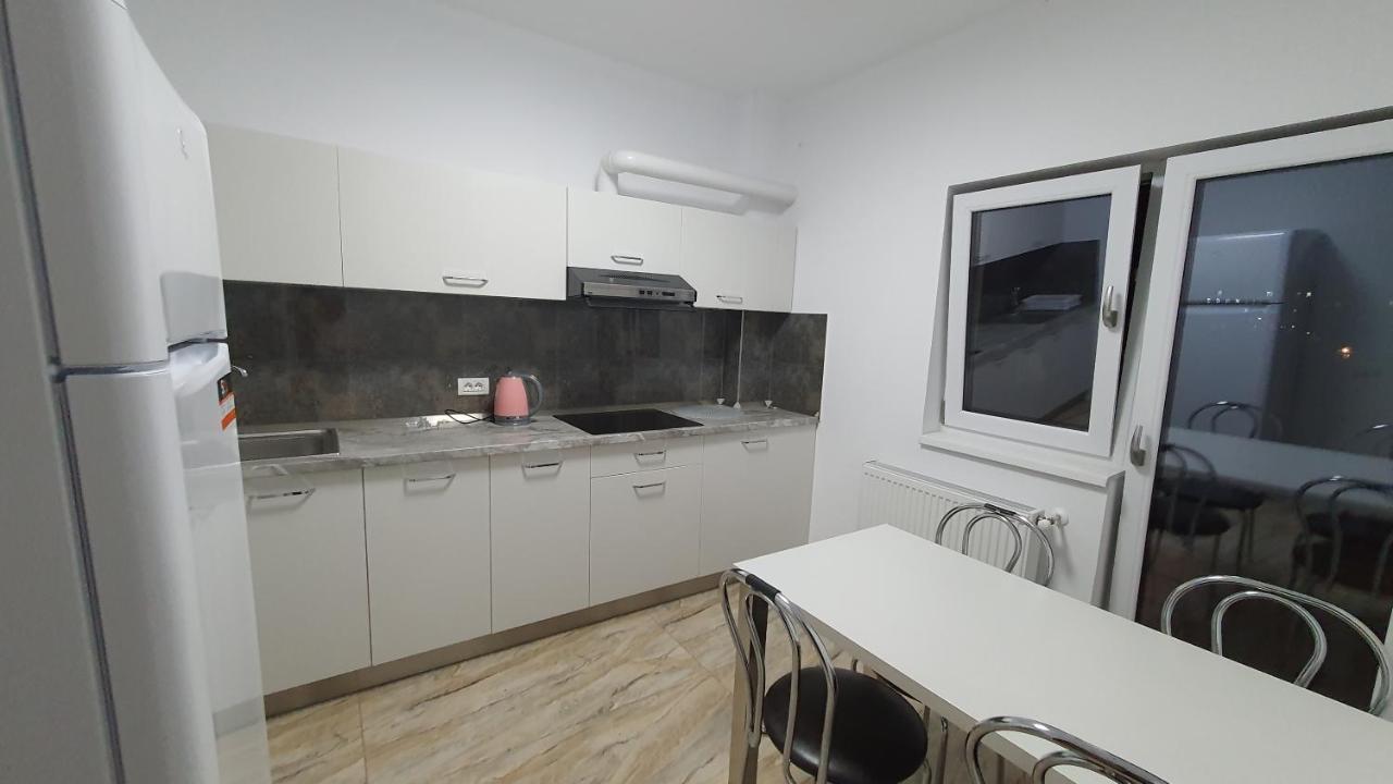 Apartment Spital Fundeni Bucharest